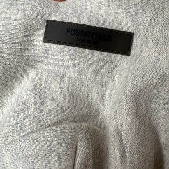 Fear Of God Essential Hoodies - Light Oat - Picture 5 of 5